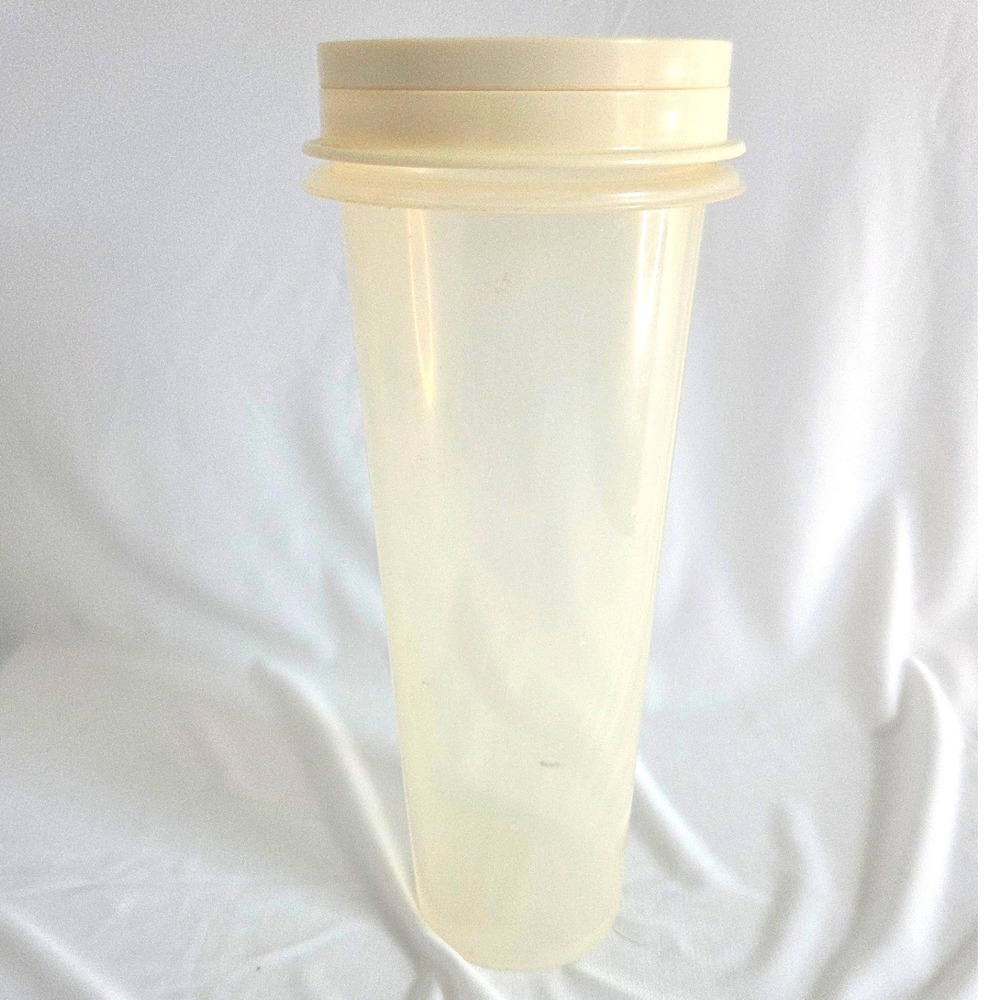 Vintage Rubbermaid Spaghetti Dispenser Tall Pasta Storage Container